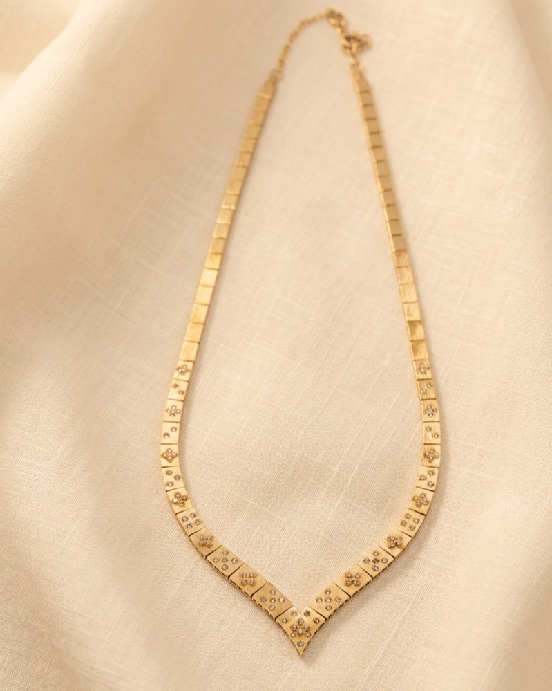 ROBERTO MATT NECKLACE - Alternate View